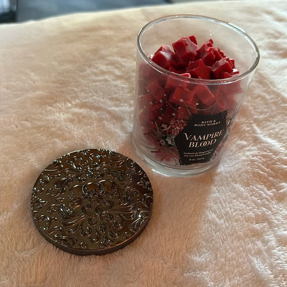 Bath & Body Works Vampire Blood Hand Poured Wax Melts